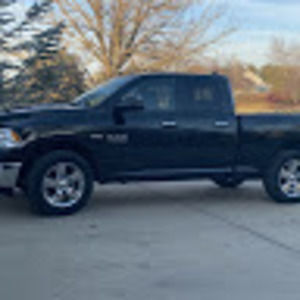 Meet your Posher, Riley